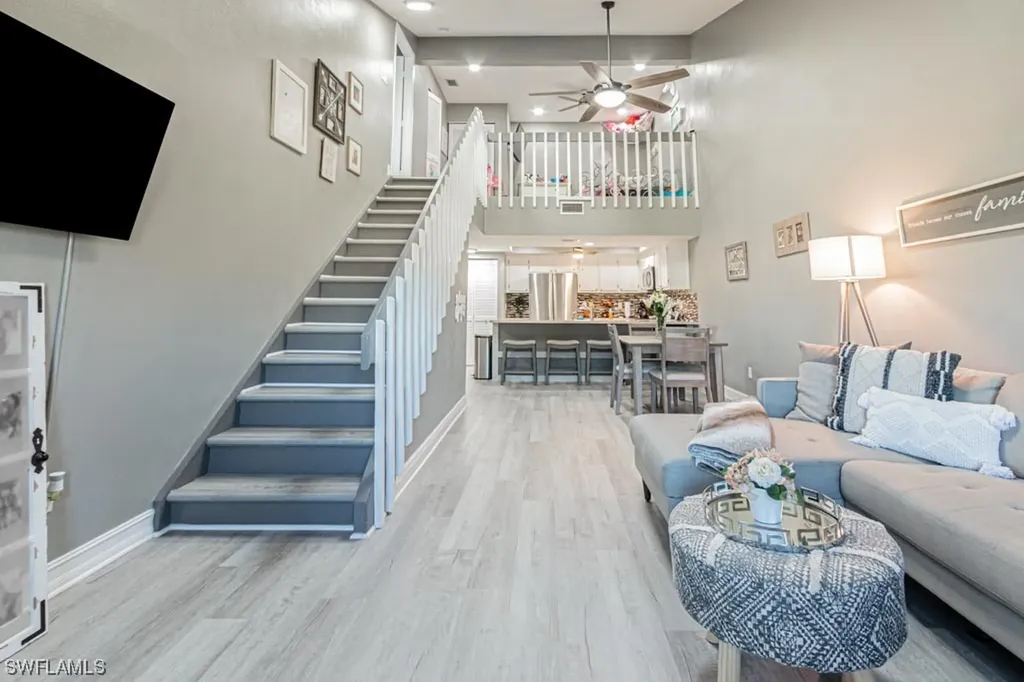 12962 Meadowood Court Fort Myers FL 33919
