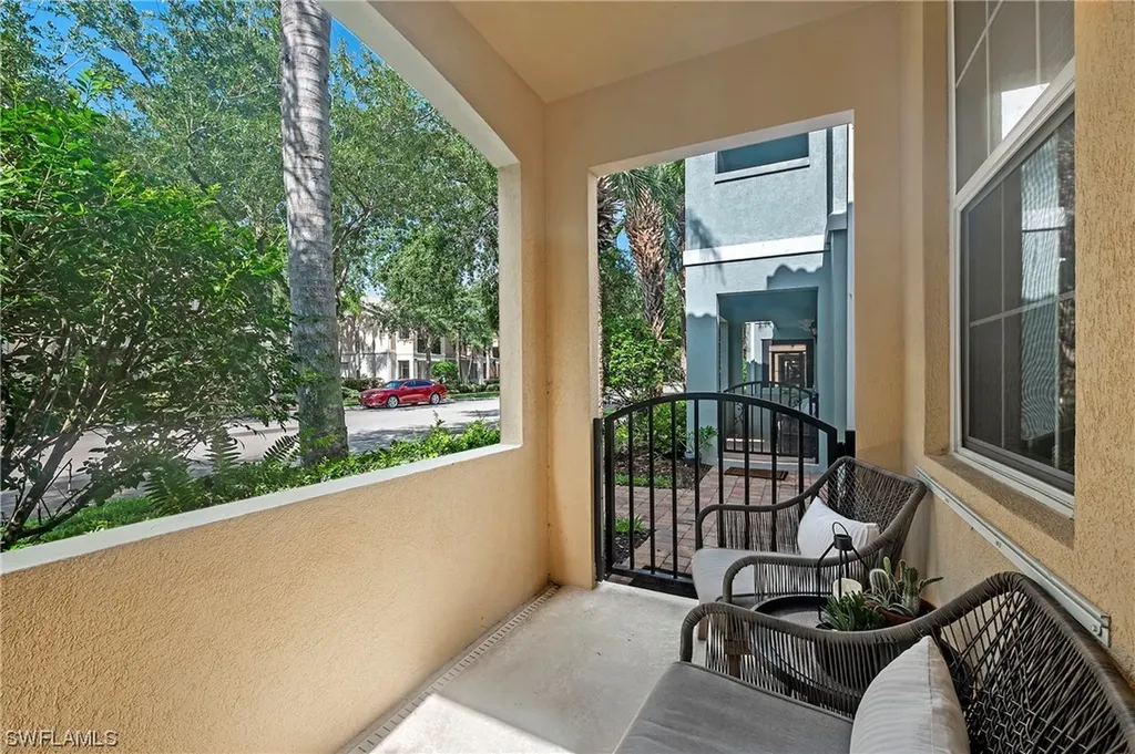 Bonita Springs FL, 15594 Latitude Drive