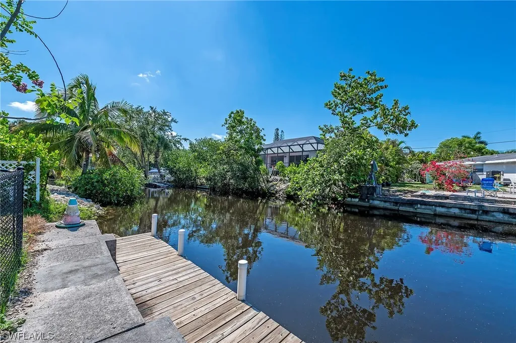 Bonita Springs FL, 9804 Montana Court