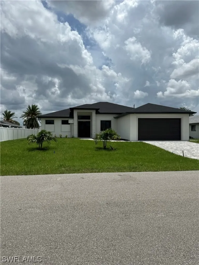 920 SE 15th Terrace Cape Coral FL 33990