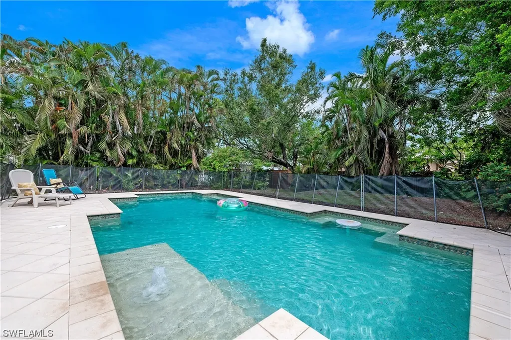 1441 Poinciana Avenue Fort Myers FL 33901