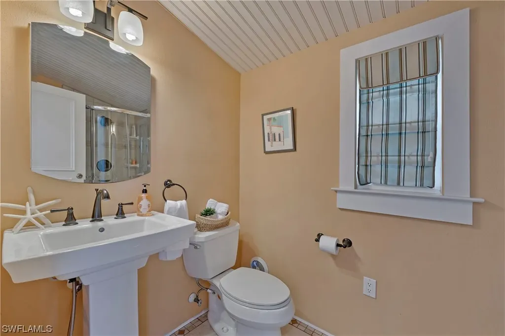 1441 Poinciana Avenue Fort Myers FL 33901