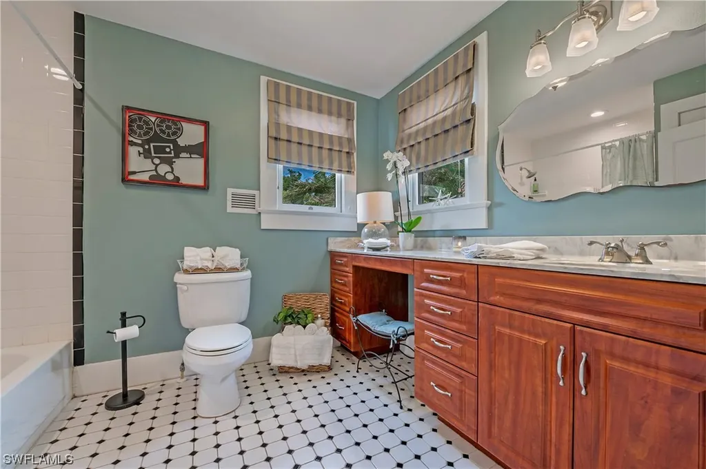 1441 Poinciana Avenue Fort Myers FL 33901