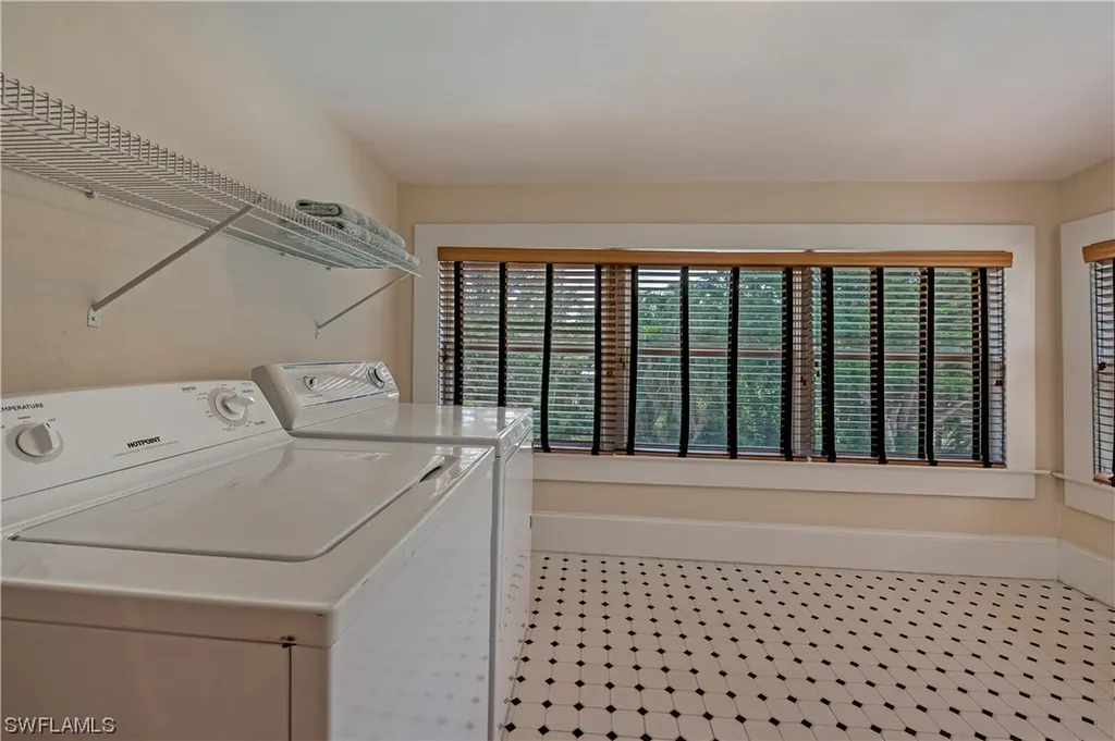 1441 Poinciana Avenue Fort Myers FL 33901