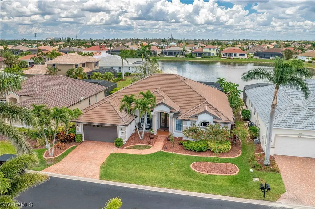 8365 Southwind Bay Circle Fort Myers FL 33908