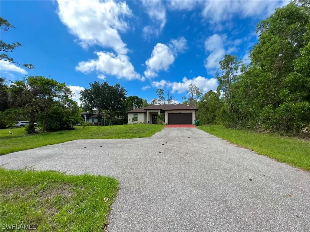 480 45th Avenue NE Naples FL 34120