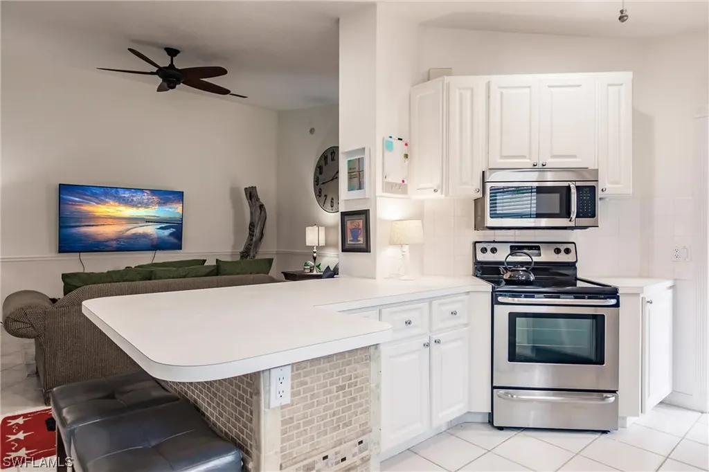 4067 Los Altos Court Naples FL 34109
