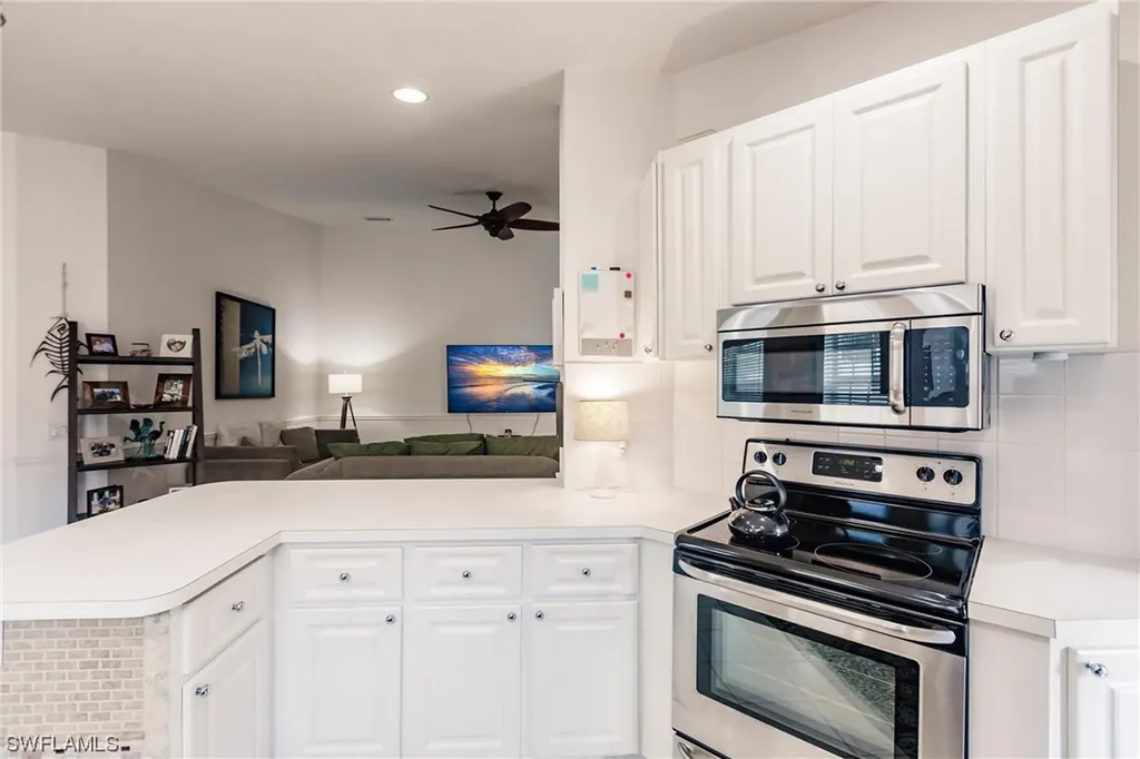 4067 Los Altos Court Naples FL 34109