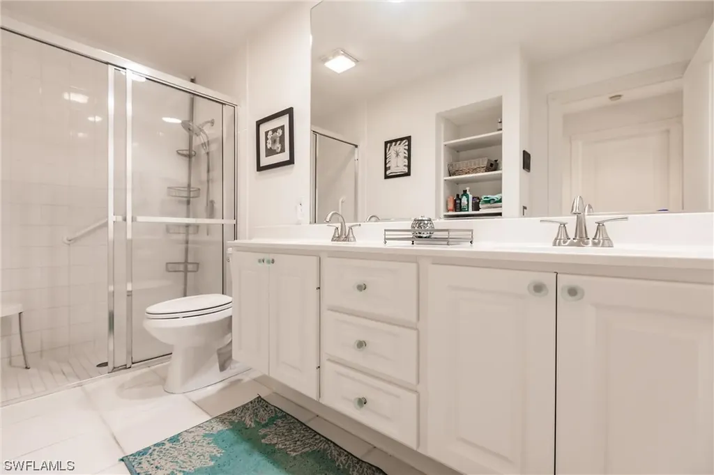 4067 Los Altos Court Naples FL 34109