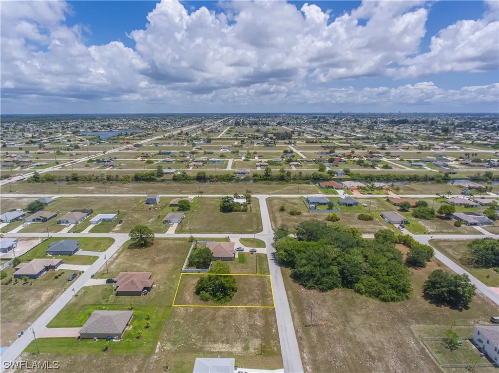 1007 NW 22nd Terrace Cape Coral FL 33993