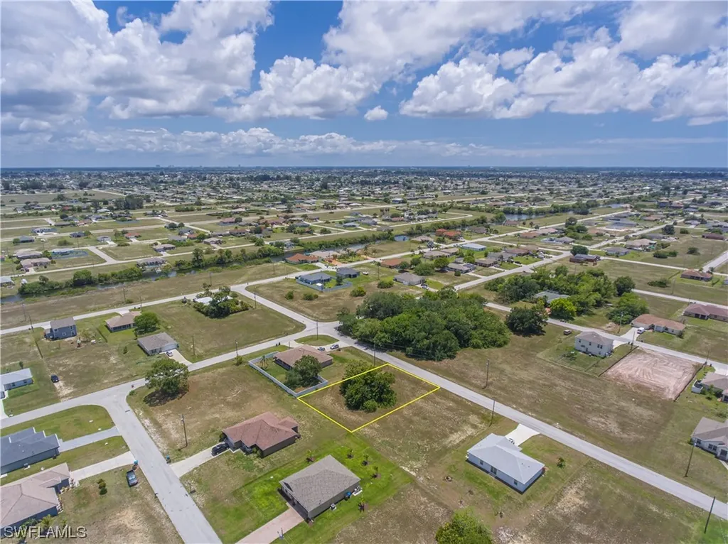 1007 NW 22nd Terrace Cape Coral FL 33993