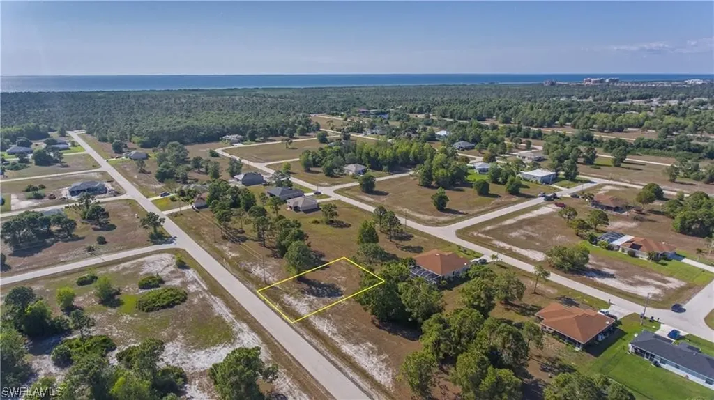 3703 NW 42nd Lane Cape Coral FL 33993