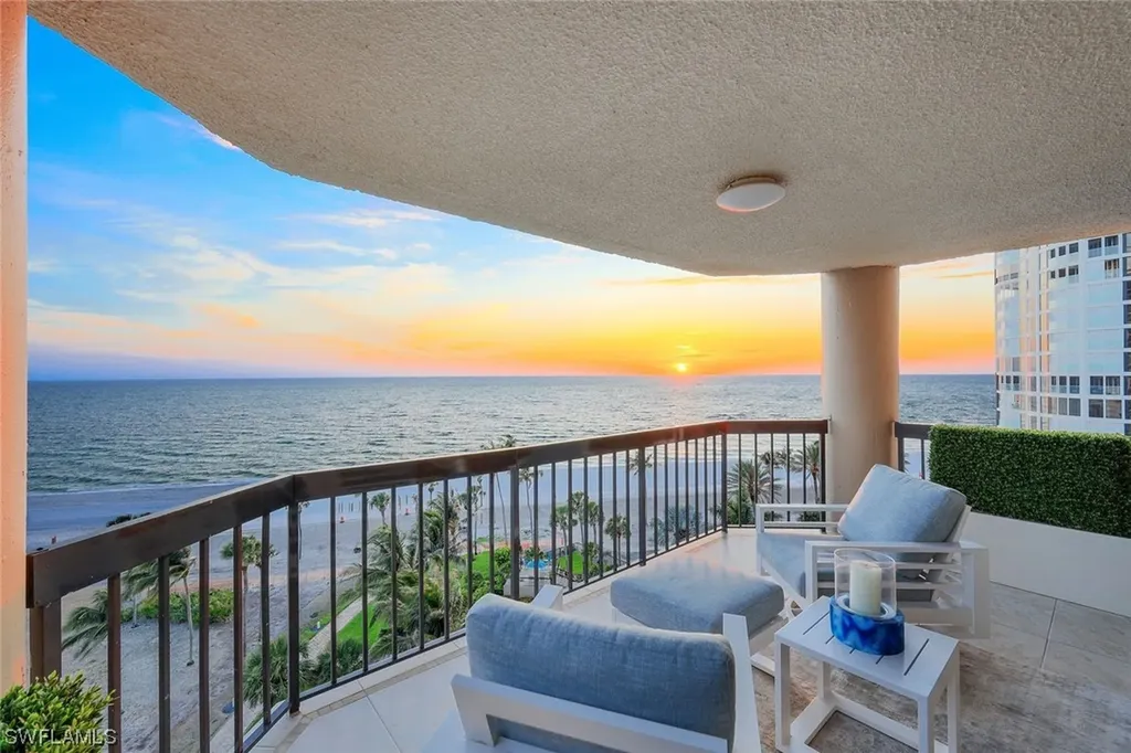 4551 Gulf Shore Boulevard N Naples FL 34103