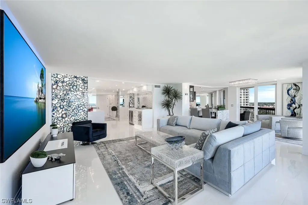 4551 Gulf Shore Boulevard N Naples FL 34103