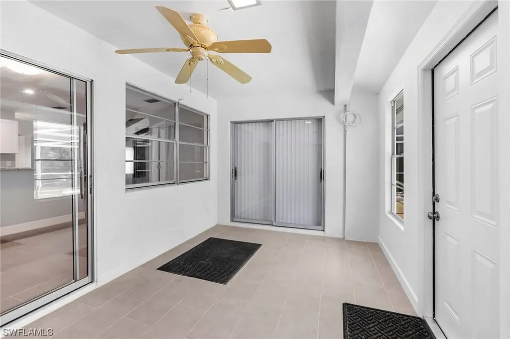 4688 Pembrooke Lane Bonita Springs FL 34134