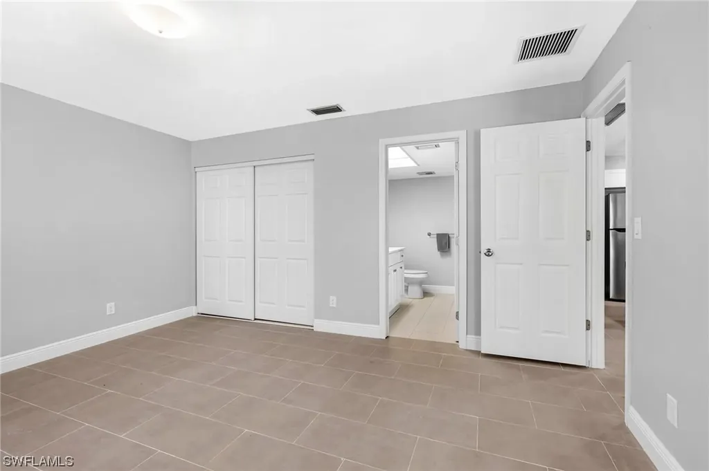 4688 Pembrooke Lane Bonita Springs FL 34134