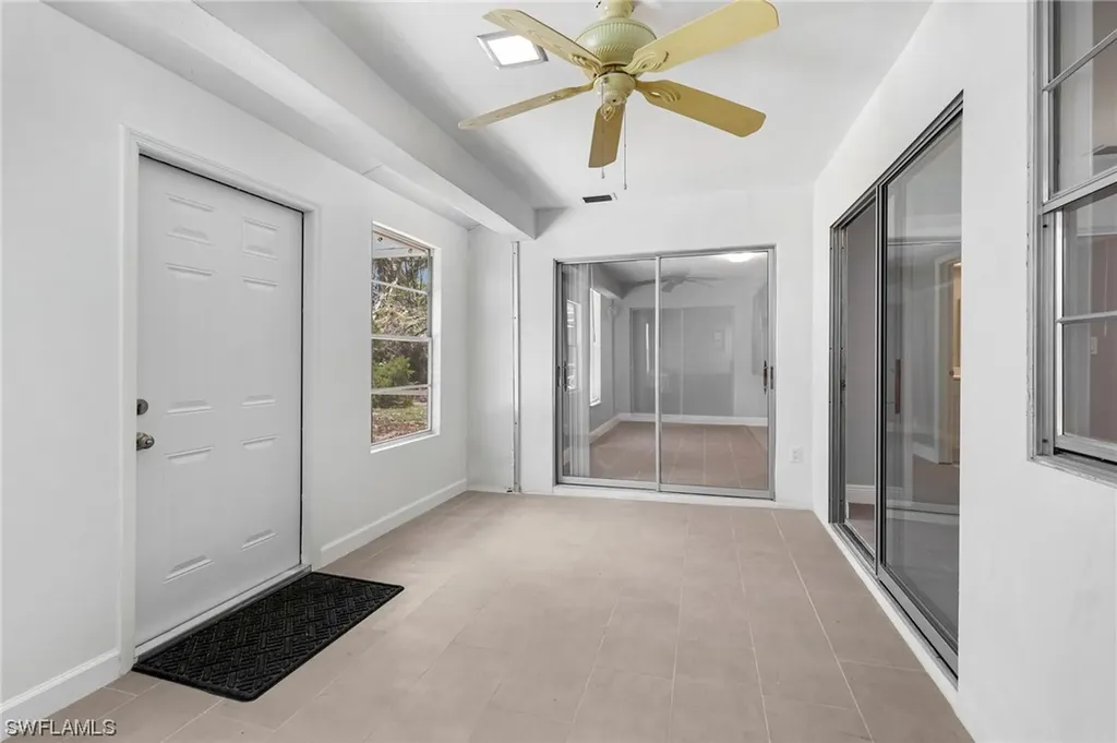 4688 Pembrooke Lane Bonita Springs FL 34134