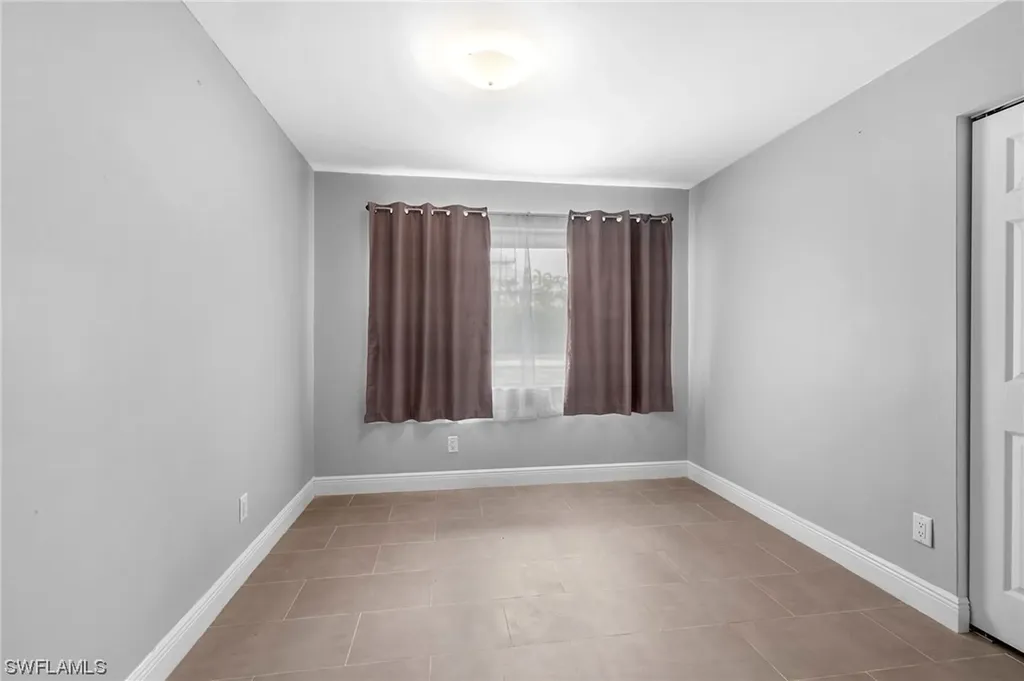 4688 Pembrooke Lane Bonita Springs FL 34134