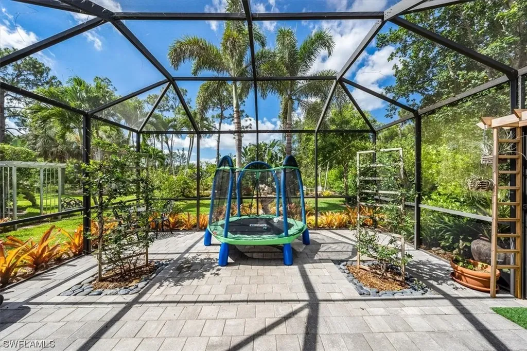 6445 Autumn Woods Boulevard Naples FL 34109