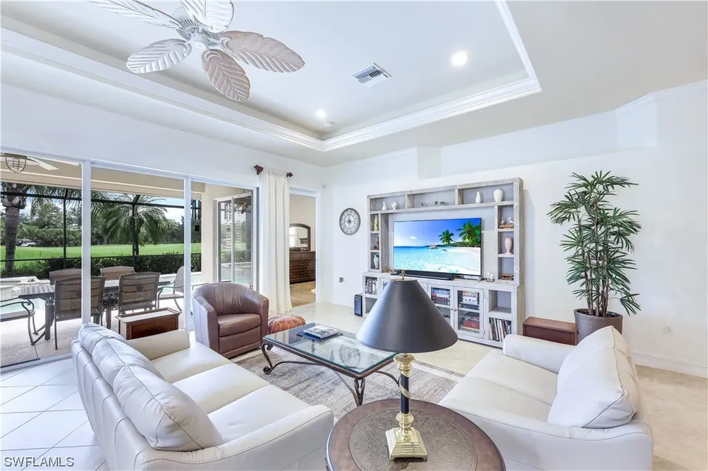 10491 Heritage Bay Boulevard Naples FL 34120