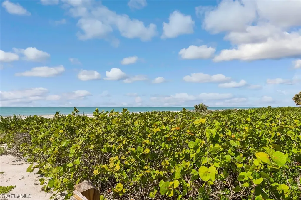 1401 Middle Gulf Drive Sanibel FL 33957