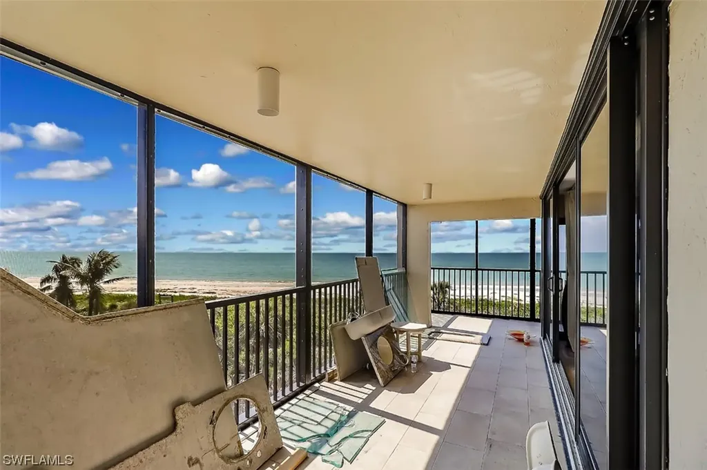 1401 Middle Gulf Drive Sanibel FL 33957