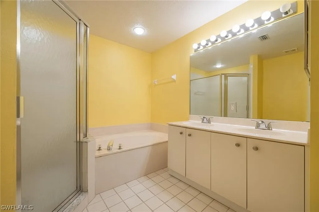 2530 Aspen Creek Lane Naples FL 34119