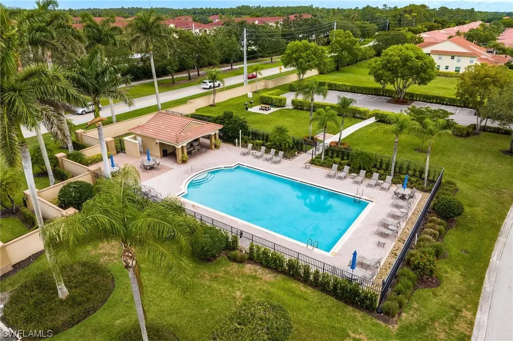 2530 Aspen Creek Lane Naples FL 34119