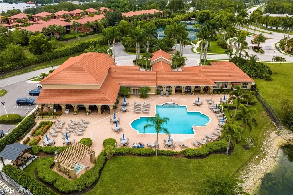 2530 Aspen Creek Lane Naples FL 34119