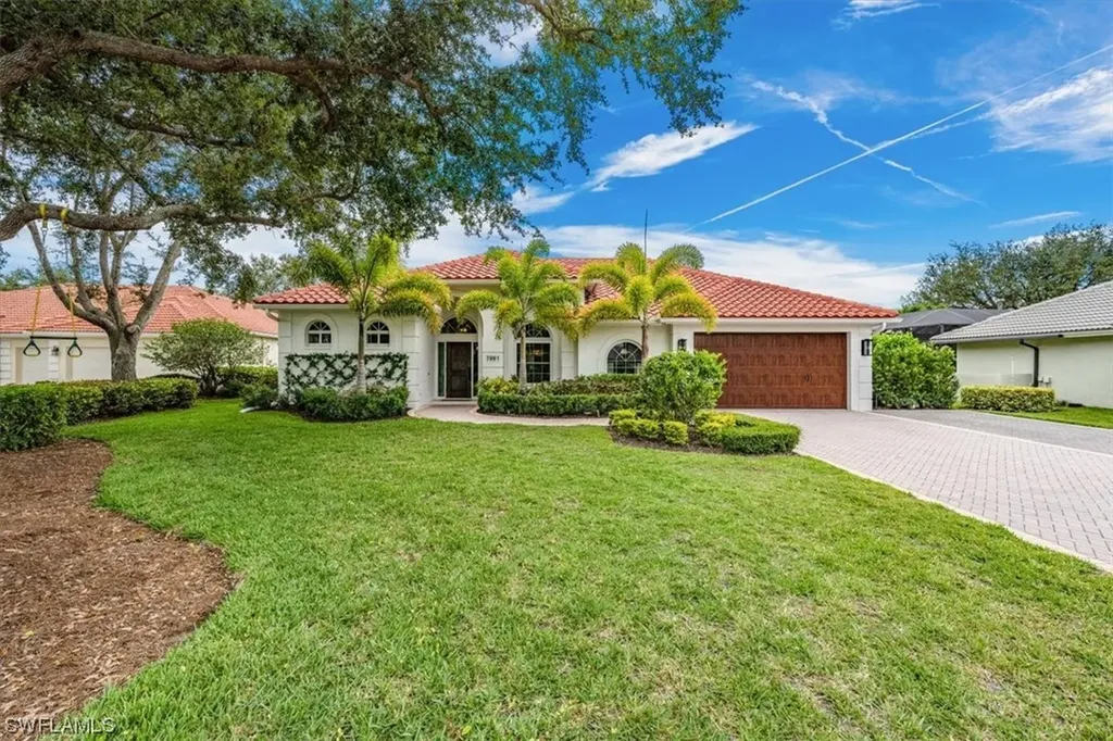 7991 Beaumont Court Naples FL 34109