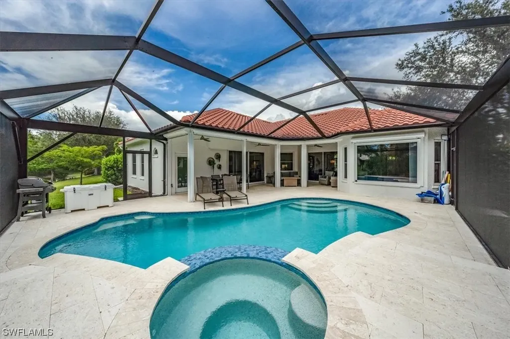 7991 Beaumont Court Naples FL 34109