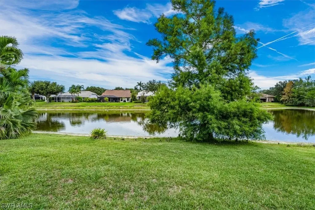 7991 Beaumont Court Naples FL 34109