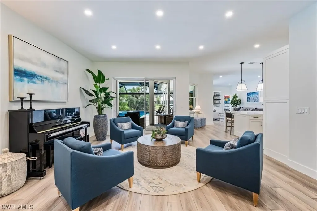 7991 Beaumont Court Naples FL 34109