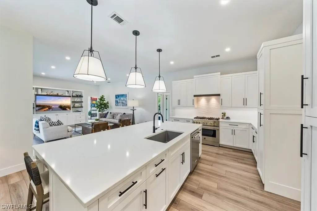 7991 Beaumont Court Naples FL 34109
