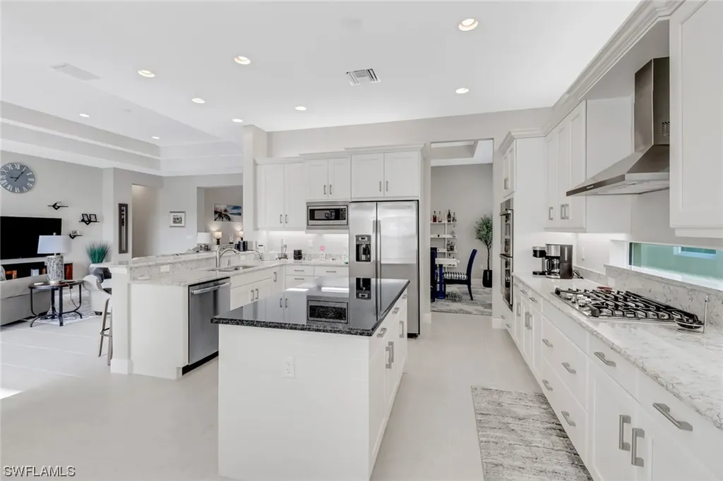 Bonita Springs FL, 28668 Sicily Loop E