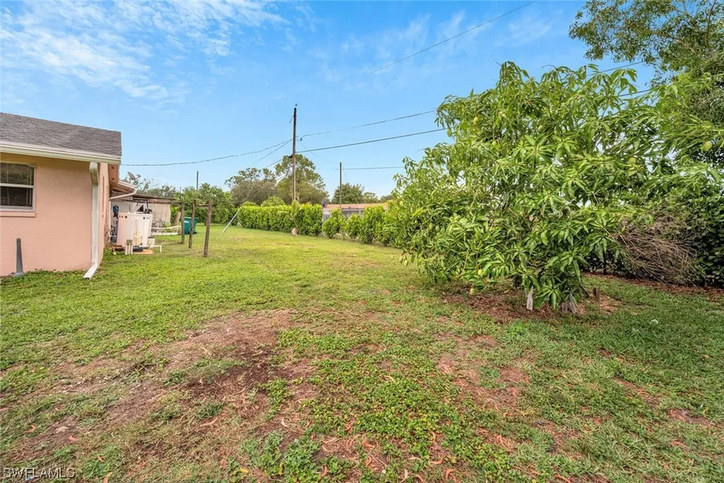 2571 47th Terrace SW Naples FL 34116