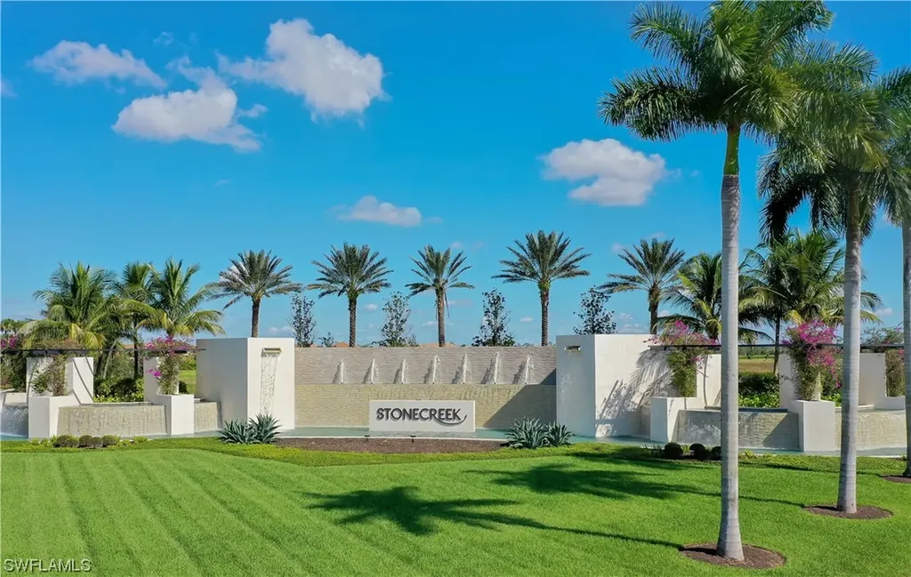 4448 Aurora Street Naples FL 34119