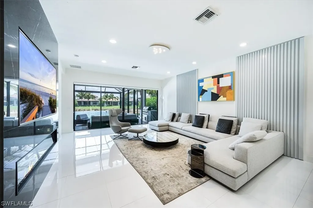 4448 Aurora Street Naples FL 34119