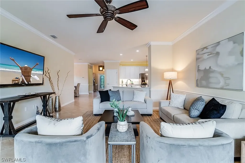 3926 Sapphire Way Naples FL 34114