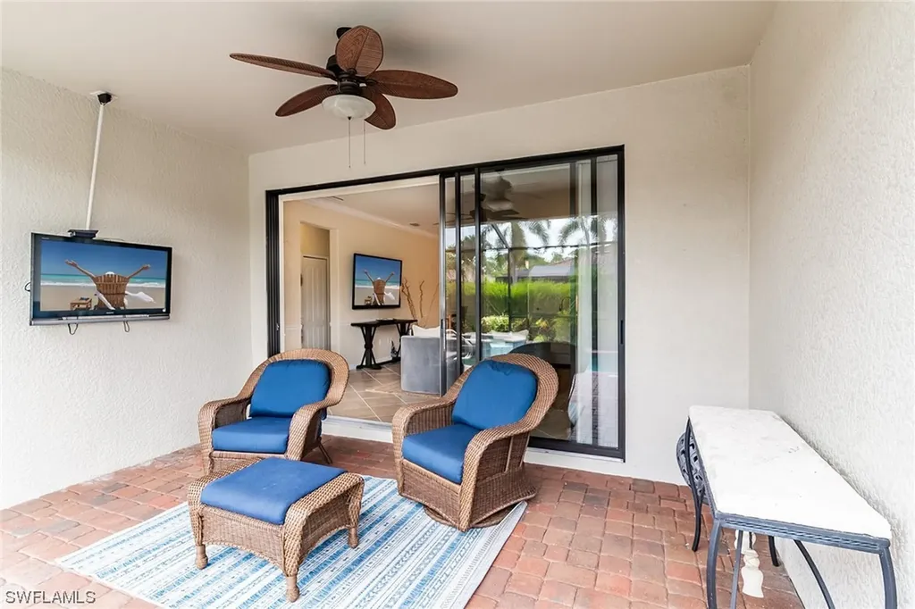 3926 Sapphire Way Naples FL 34114