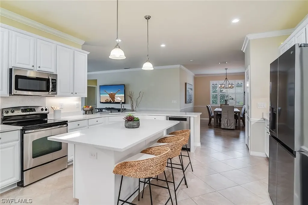 3926 Sapphire Way Naples FL 34114