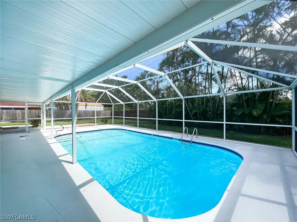 875 Dean Way Fort Myers FL 33919
