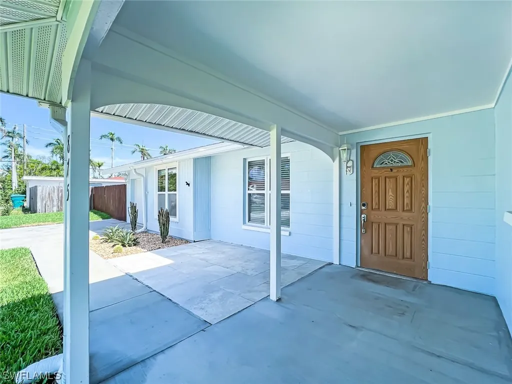 875 Dean Way Fort Myers FL 33919