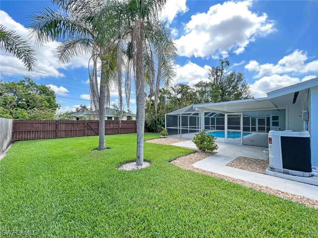 875 Dean Way Fort Myers FL 33919