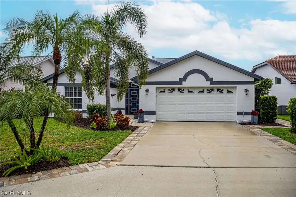 10963 Fieldfair Drive Naples FL 34119