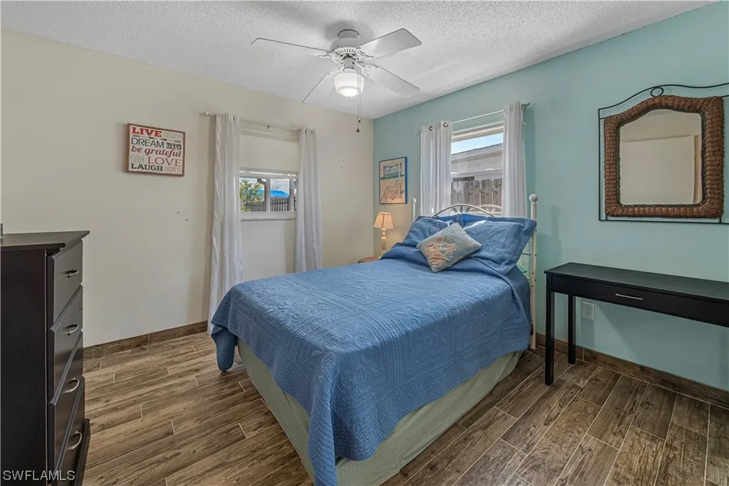 25 4th Street Bonita Springs FL 34134
