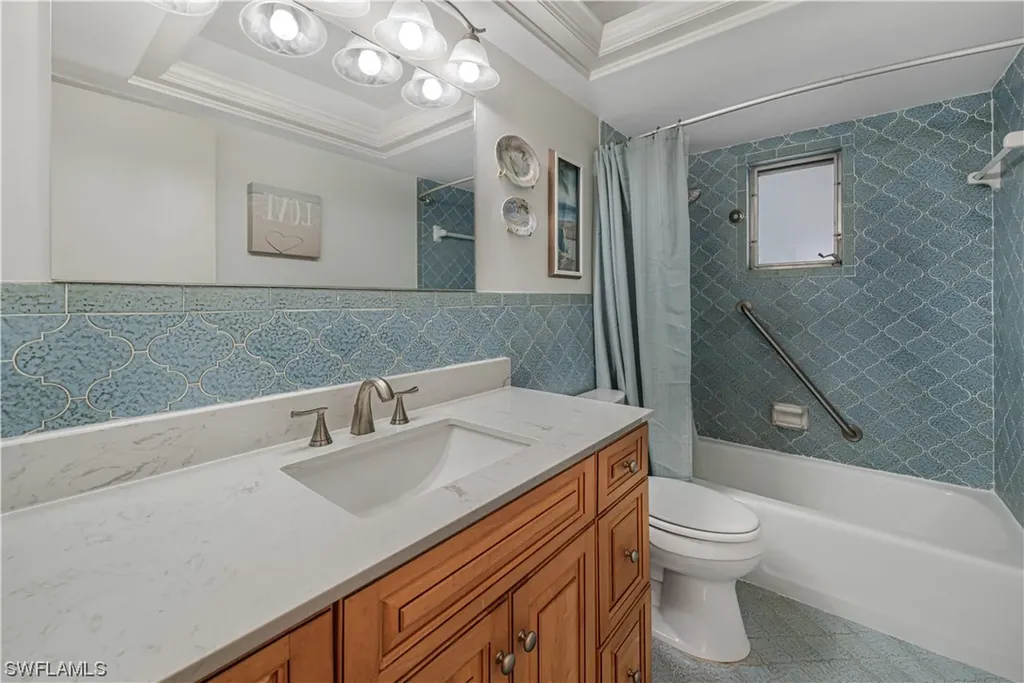 25 4th Street Bonita Springs FL 34134