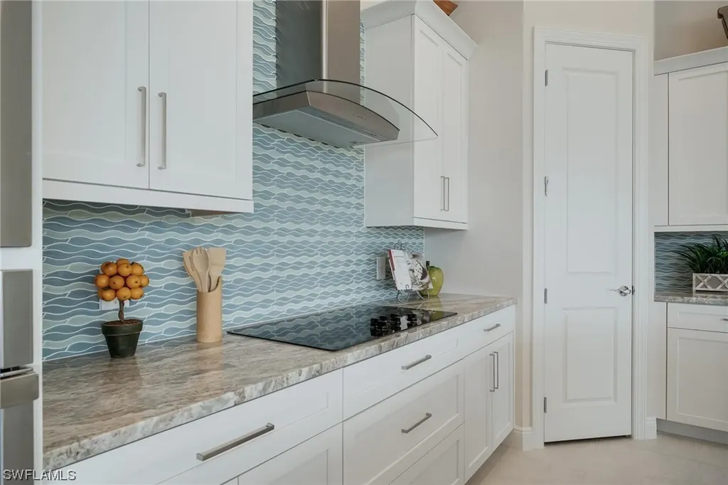 2545 Surfside Boulevard Cape Coral FL 33914