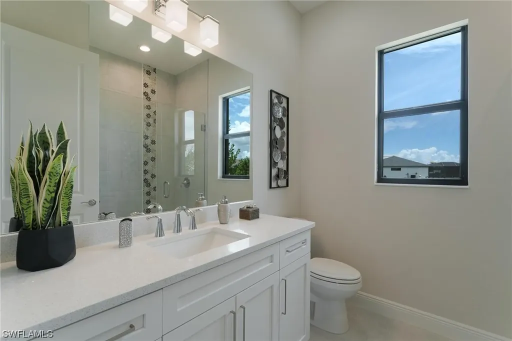 2545 Surfside Boulevard Cape Coral FL 33914