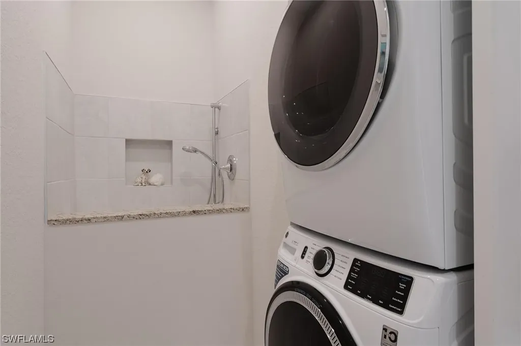 2545 Surfside Boulevard Cape Coral FL 33914